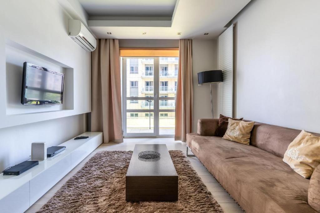 Platinum Tower - City Center - Golden Apartments Варшава Экстерьер фото
