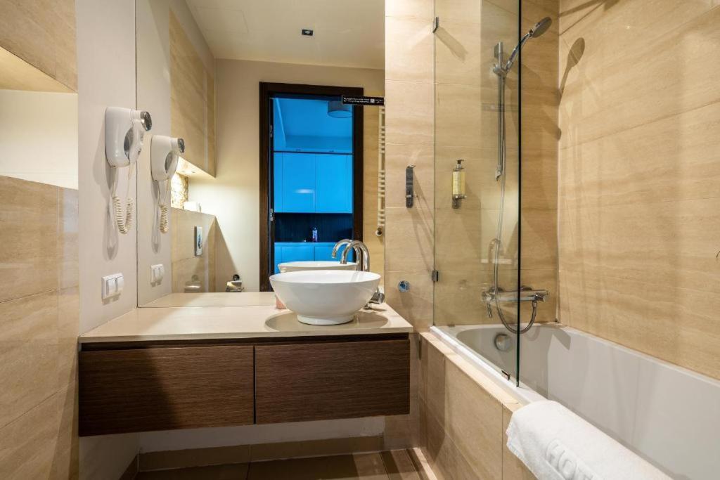 Platinum Tower - City Center - Golden Apartments Варшава Экстерьер фото