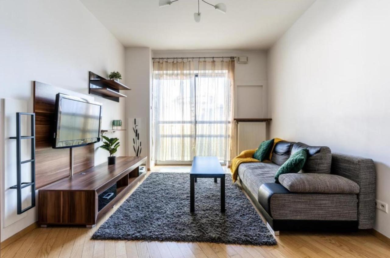 Platinum Tower - City Center - Golden Apartments Варшава Экстерьер фото